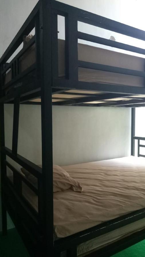 cheap inn Banyuwangi Banyuwangi  Exterior foto