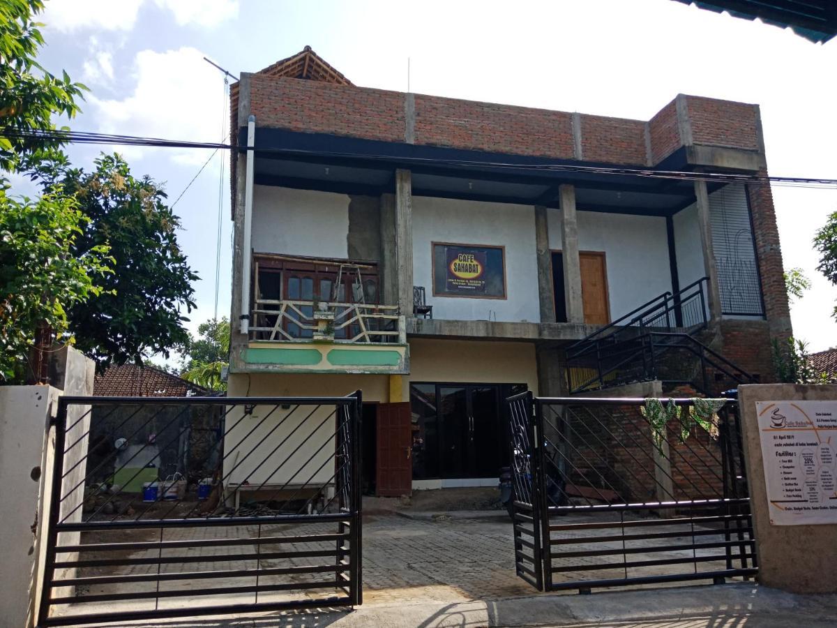 cheap inn Banyuwangi Banyuwangi  Exterior foto